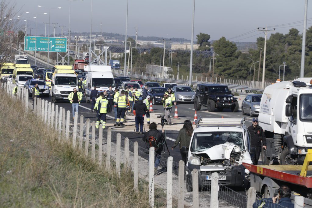 Εθνική Οδός Αθηνών – Λαμίας: Αποκαταστάθηκε η κυκλοφορία μετά την καραμπόλα στο ύψος του Αυλώνα