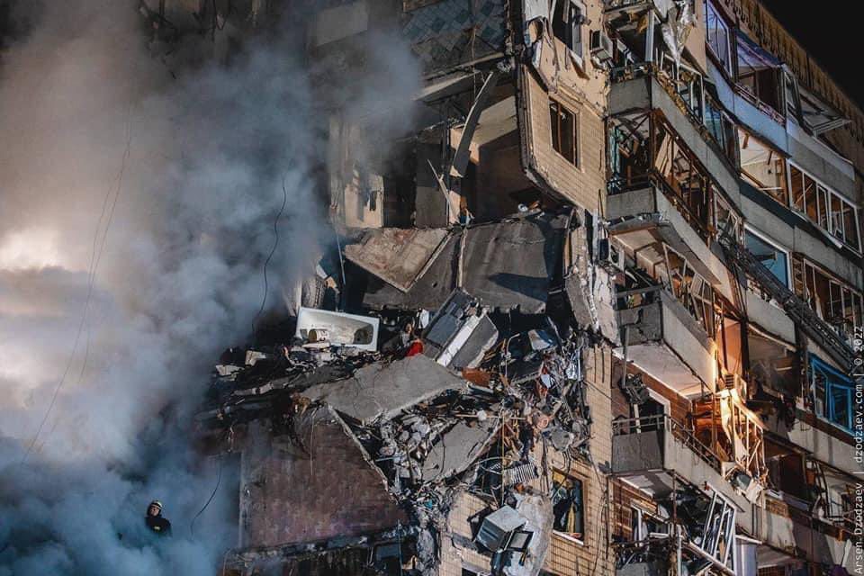 Ουκρανία: «Βροχή» ρωσικών πυραύλων με πολλούς νεκρούς – Διακοπές στην ηλεκτροδότηση