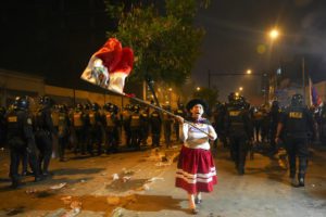 Περού: Το Κογκρέσο απέρριψε το αίτημα της Μπολουάρτε για επίσπευση των εκλογών