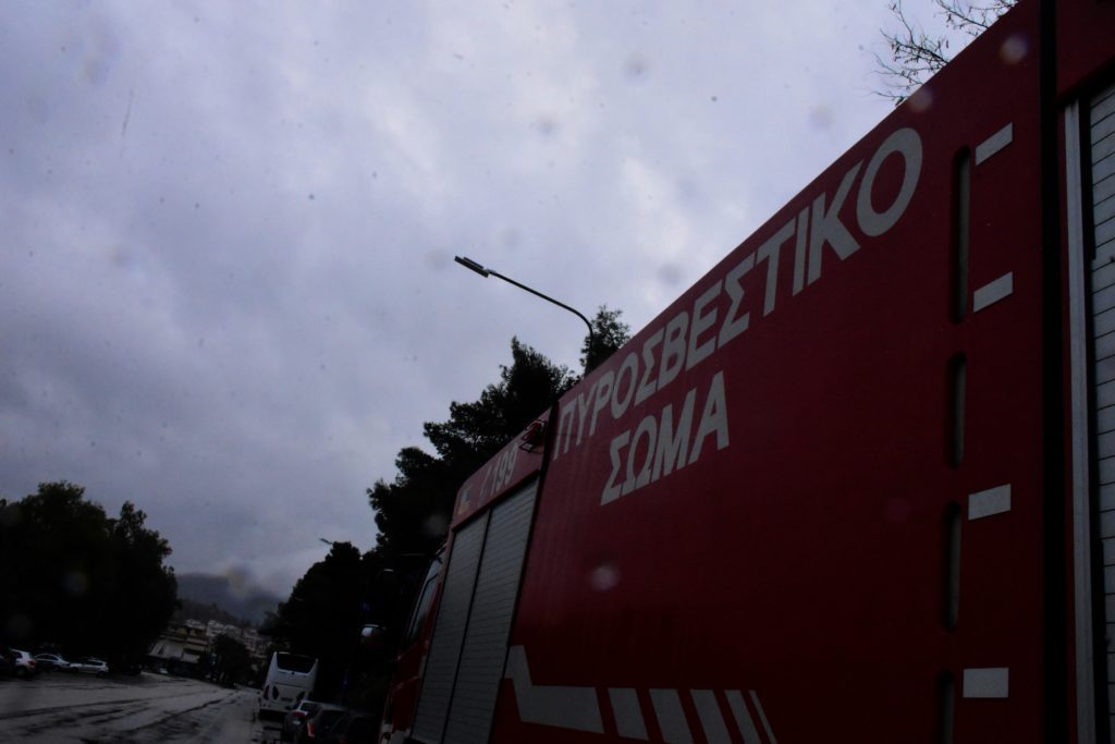 Θεσσαλονίκη: Παραδόθηκε στις φλόγες αυτοκίνητο του διπλωματικού σώματος