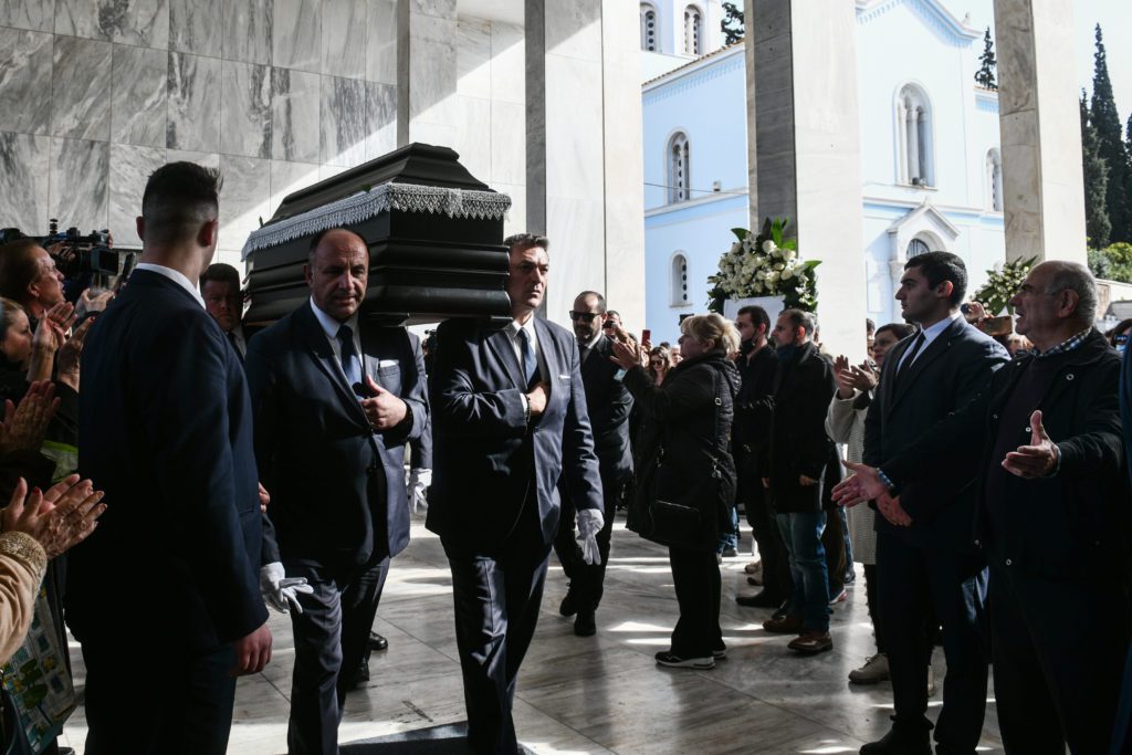 Κηδεία Νίκου Ξανθόπουλου: Συγκίνηση στο τελευταίο αντίο στον σπουδαίο ηθοποιό (Photos)