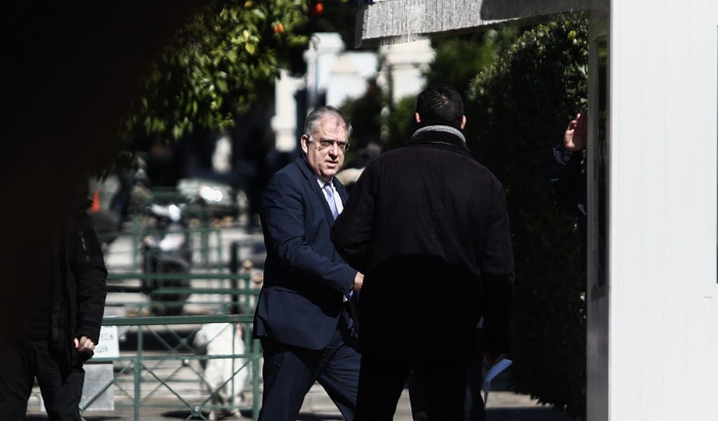 Σπίρτζης κατά Θεοδωρικάκου για Greek Mafia: 12η ημέρα αφωνίας – Αλήθεια, πόσα ψέματα το λεπτό, μπορείτε να πείτε;