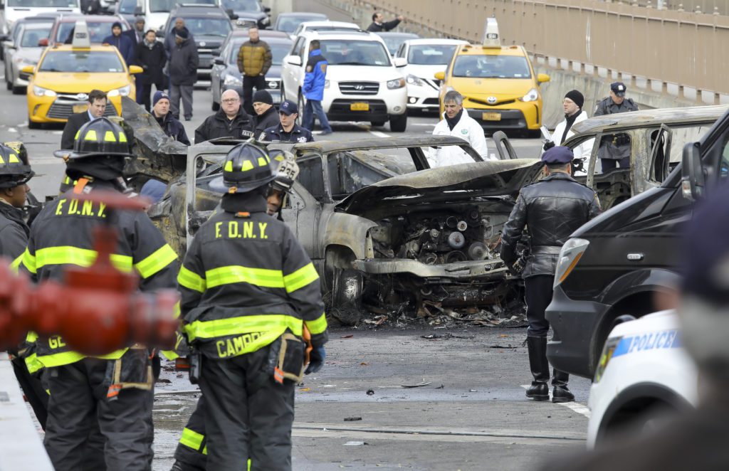 Φορτηγό παρέσυρε πεζούς στο Μπρούκλιν – Τουλάχιστον οκτώ τραυματίες