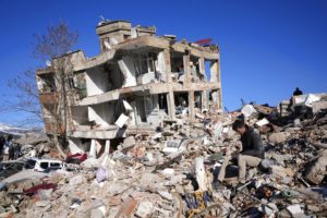 Σεισμοί Τουρκία &#8211; Συρία: «Δεν θα εκπλαγώ αν οι νεκροί φτάσουν τους 50.000», τονίζει ο Λέκκας (Video)