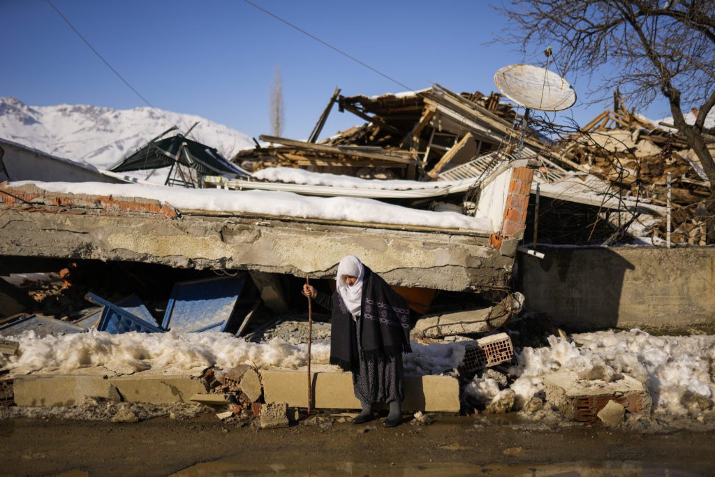 Tουρκία: Στα 84 δισ. δολάρια μπορεί να φτάσει το κόστος των φονικών σεισμών