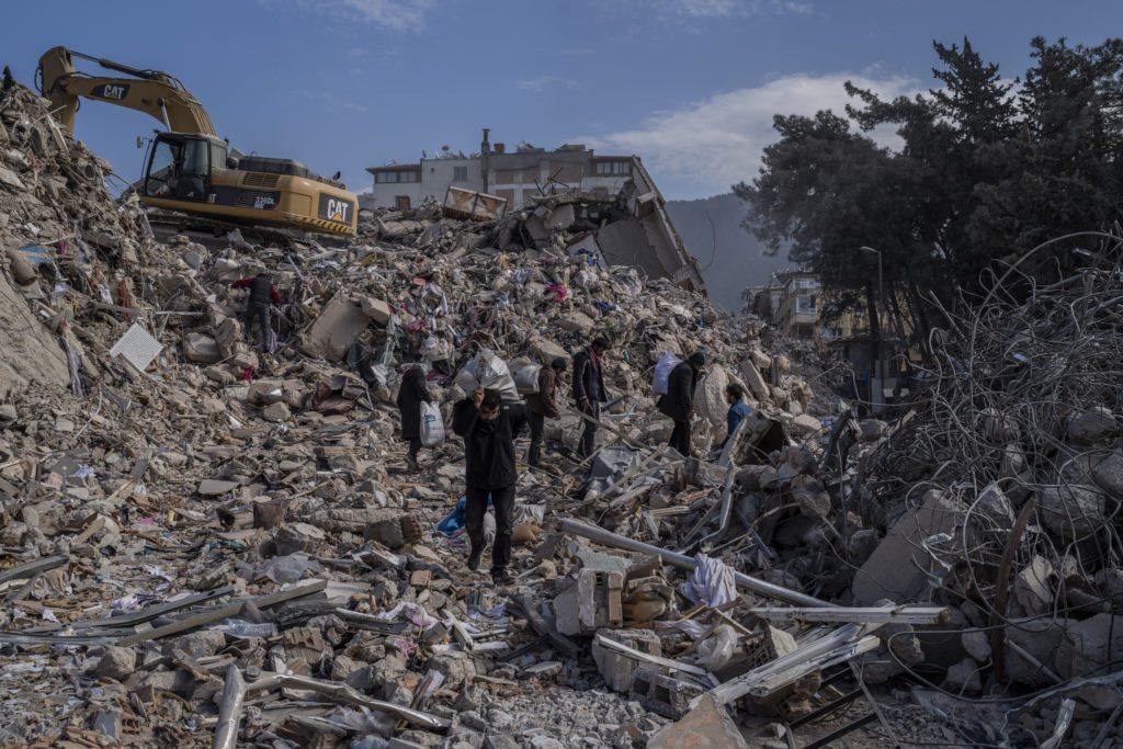 Νέοι σεισμοί στην Τουρκία: Ο Λέκκας για το μετασεισμικό ντόμινο – Ανησυχία για την Κωνσταντινούπολη (Video)