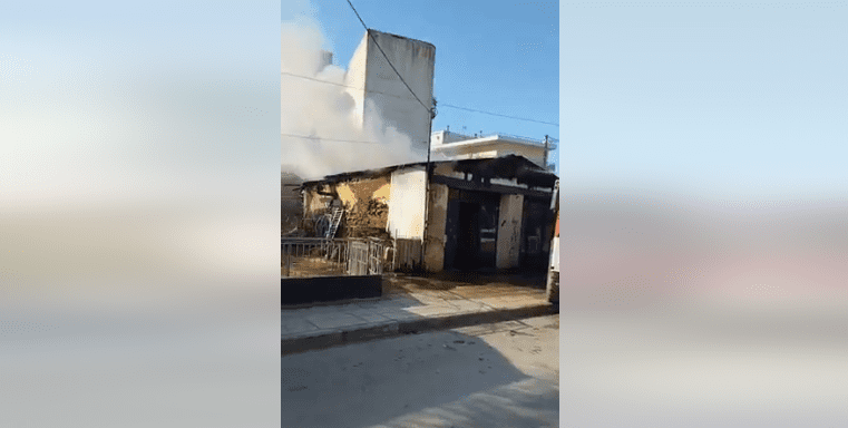 Θεσσαλονίκη: Συναγερμός στην πυροσβεστική – Φωτιά σε αποθήκη στον Λαγκαδά (Video)