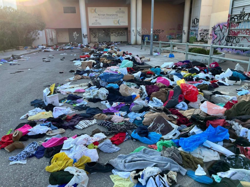 «Κατόρθωμα» Πατούλη: Έκαναν… σκουπίδια την αλληλεγγύη των πολιτών στους σεισμοπαθείς