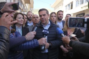 Τσίπρας: Ψήφος στον ΣΥΡΙΖΑ σημαίνει ισχυρό κοινωνικό κράτος, πολιτική αλλαγή και προοδευτική κυβέρνηση (Photos)