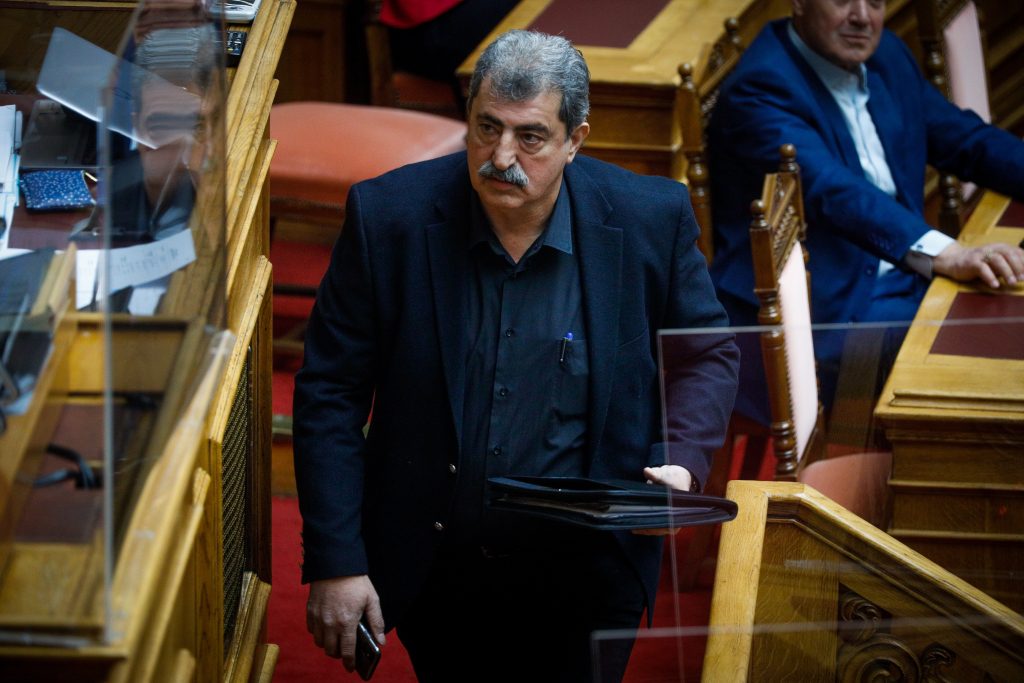 Παραμένει στα ψηφοδέλτια του ΣΥΡΙΖΑ Π.Σ. ο Παύλος Πολάκης – Ομόφωνη απόφαση από την Πολιτική Γραμματεία μετά από τη θετική εισήγηση του Αλέξη Τσίπρα