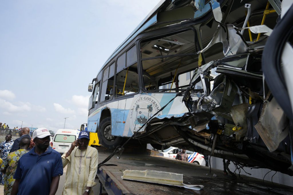 Νιγηρία: 22 νεκροί μετά από τροχαίο δυστύχημα με λεωφορείο