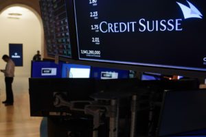Κρίση Τραπεζών: Προ των πυλών προσφυγές για το deal Credit Suisse – UBS