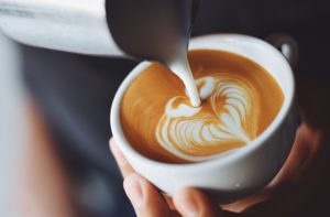 Πότε ο καφές αντί να μας τονώσει μας κάνει να αισθανόμαστε υπνηλία;