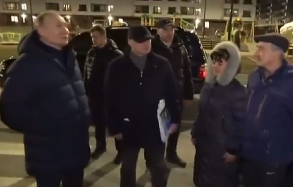 Επίσκεψη Πούτιν στη Μαριούπολη – Για πρώτη φορά σε κατεχόμενα ουκρανικά εδάφη (Video)