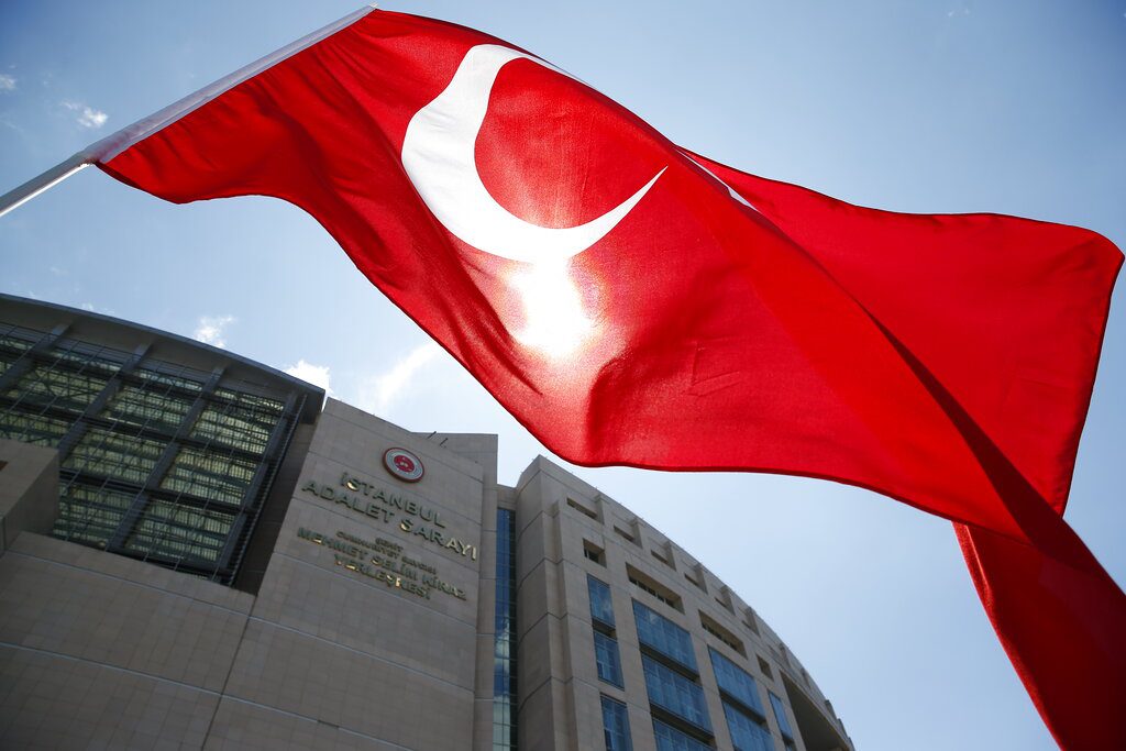 Τουρκία: Τα 5 κόμματα της αντιπολίτευσης ανανέωσαν τη συμμαχία τους
