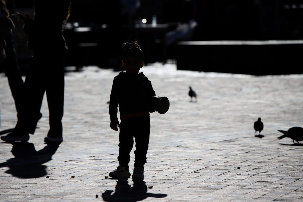 Πολιτική και ενσυναίσθηση σε μια κοινωνία υπνωτισμένη