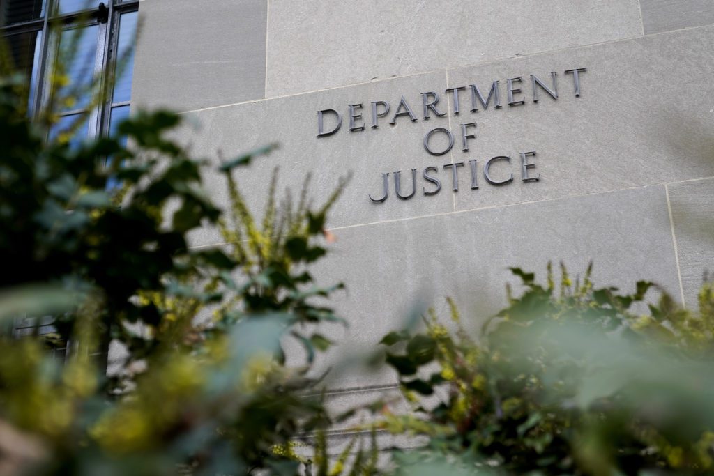 ΗΠΑ: Tη διαρροή διαβαθμισμένων εγγράφων ερευνά το Yπουργείο Δικαιοσύνης
