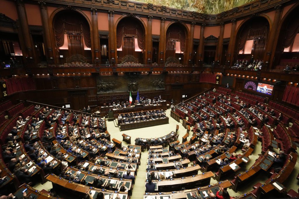 Σε κατάσταση έκτακτης ανάγκης για το μεταναστευτικό κήρυξε την Ιταλία η κυβέρνηση Μελόνι