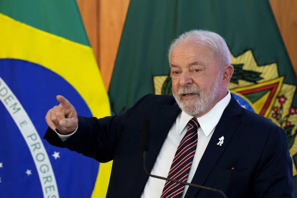Βραζιλία: Αλλαγή στάσης από τον Λούλα για τον πόλεμο στην Ουκρανία