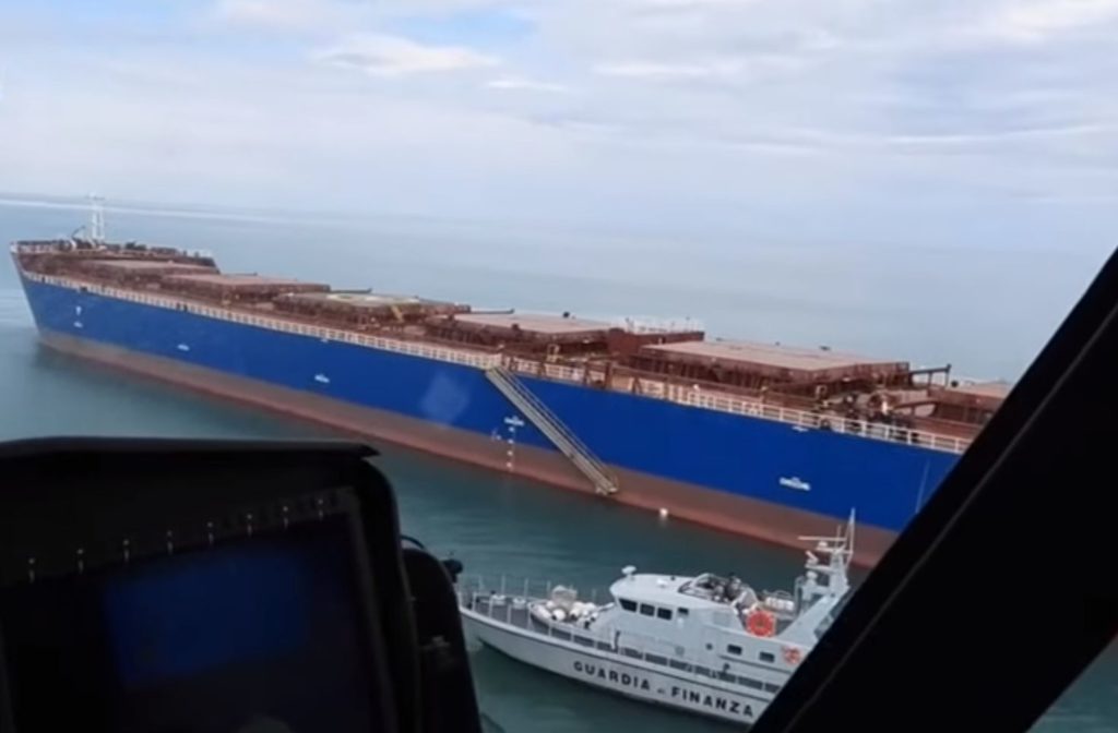 TradeWinds: Με 850 κιλά κοκαΐνης πιάστηκε πλοίο Έλληνα εφοπλιστή στη Βενετία (Video)