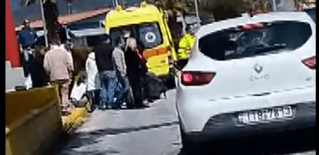 Σοβαρό τροχαίο στον Ισθμό τηςΚορίνθου – Φορτηγό παρέσυρε τουρίστριες που διέσχιζαν διάβαση