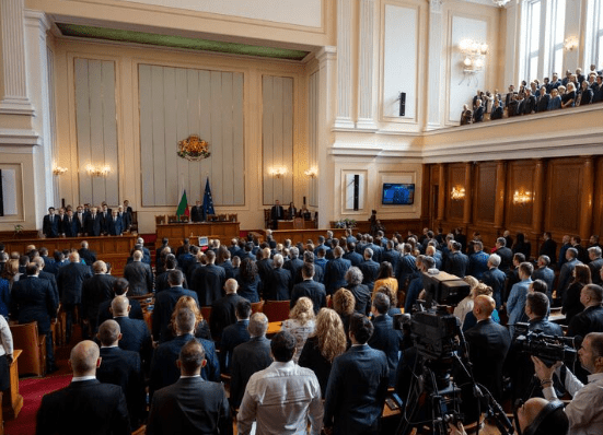 Βουλγαρία: Δίχως πρόεδρο η νέα Βουλή που προέκυψε μετά τις πρόωρες εκλογές
