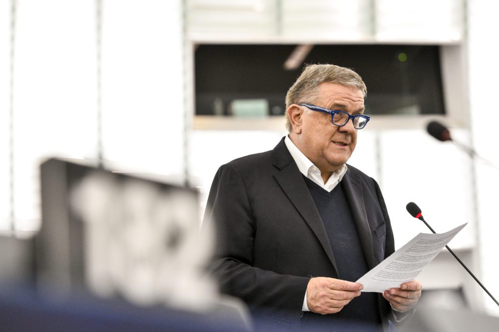 Qatargate: Αποφυλακίζεται με ηλεκτρονικό βραχιολάκι ο Αντόνιο Παντσέρι