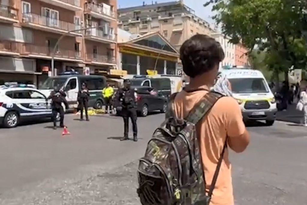 Συναγερμός στη Μαδρίτη: Αυτοκίνητο έπεσε σε πεζούς – Δύο νεκροί (Video)