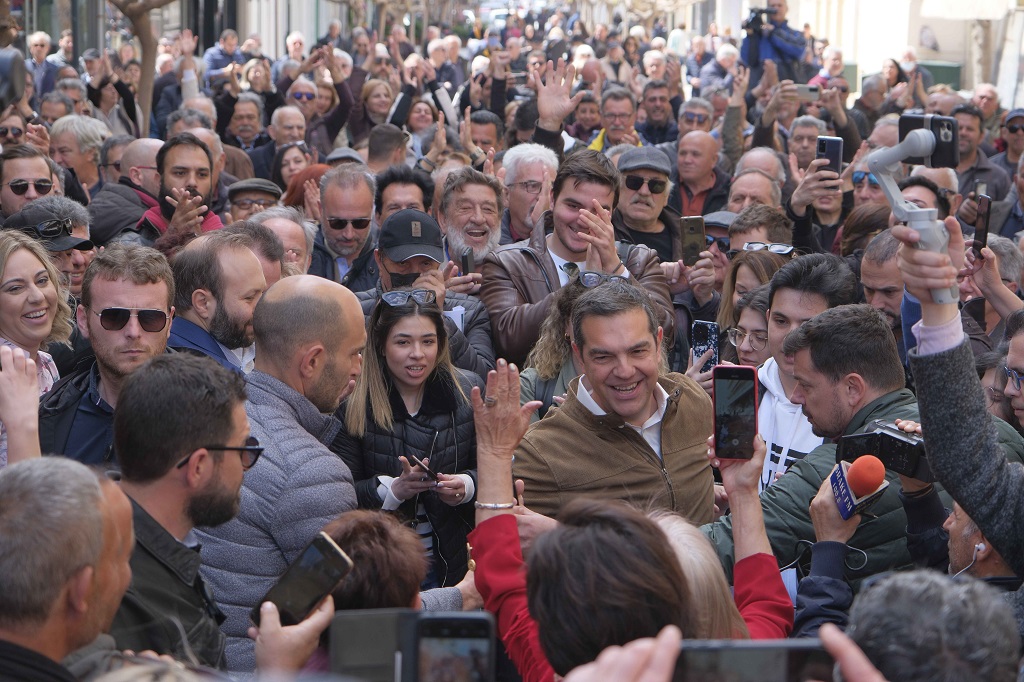 Τσίπρας από Κόρινθο: Ρύθμιση δανείων ή λεηλασία της μεσαίας τάξης το δίλημμα της κάλπης