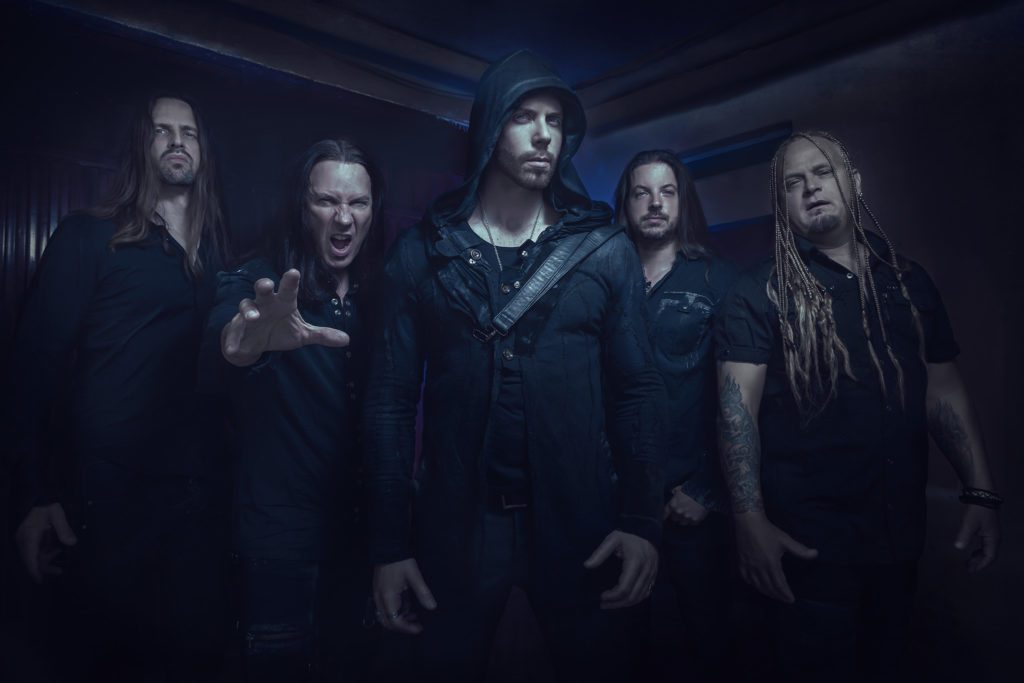 Kamelot: «Είναι ωραίο να επαναπροσδιορίζεσαι χωρίς να απομακρύνεσαι από τις ρίζες σου»