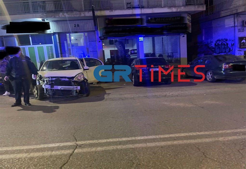 Τροχαίο στη Θεσσαλονίκη: Αυτοκίνητο μπήκε στο αντίθετο ρεύμα – Συγκρούστηκε μετωπικά με άλλο όχημα