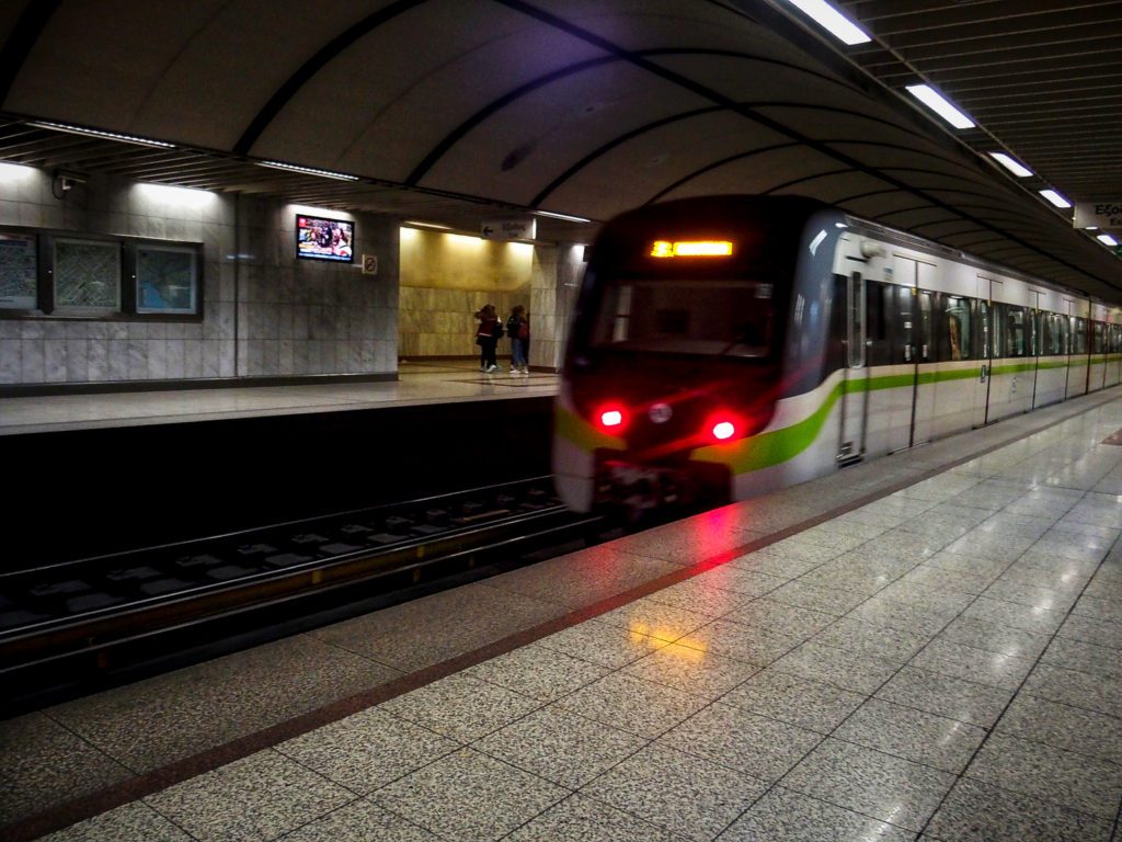 Έκθεση – κόλαφος για τα κενά ασφαλείας σε Μετρό και Ηλεκτρικό – Τι απαντά η ΣΤΑΣΥ
