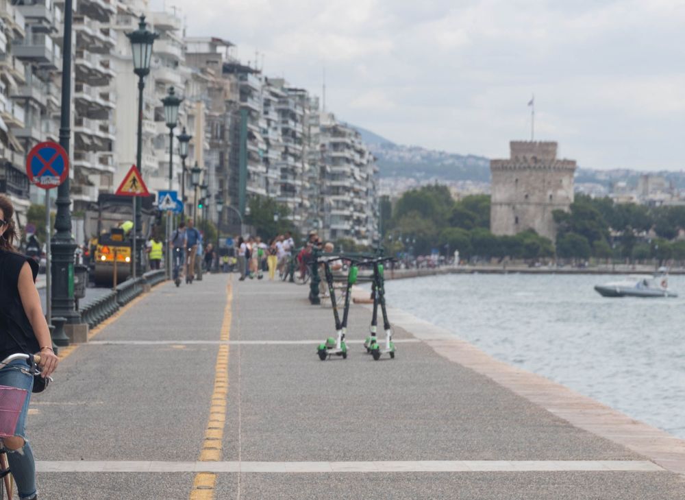 Άγριος ξυλοδαρμός ανηλίκου στη Θεσσαλονίκη – «Εσύ είσαι που βγαίνεις με την αδερφή μου;»