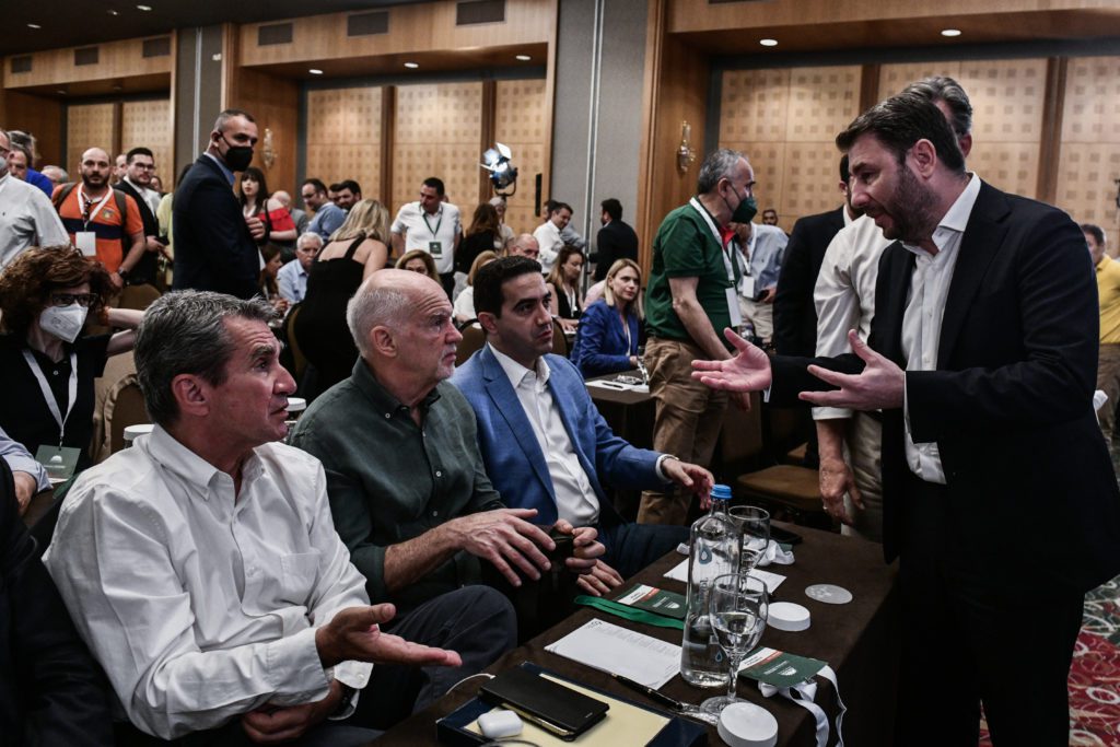 ΑντιΜητσοτακικά πυρά ο Ανδρουλάκης, αντιΣΥΡΙΖΑ ασπίδα ο Ανδρέας Λοβέρδος