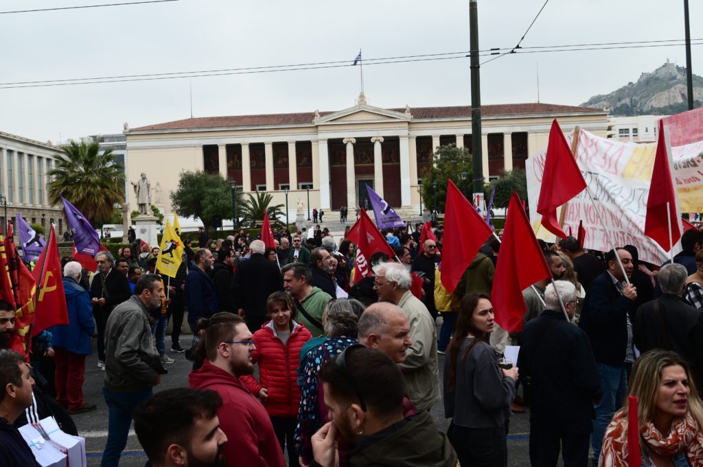 Πρωτομαγιά: Απεργιακές συγκεντρώσεις σε όλη τη χώρα – Πώς κινούνται τα Μέσα Μεταφοράς (Video)