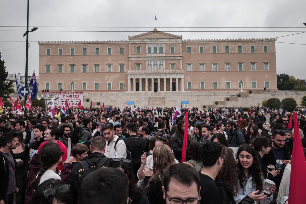 Δυναμικές απεργιακές συγκεντρώσεις σε όλη τη χώρα για την Εργατική Πρωτομαγιά (Photos – Videos)