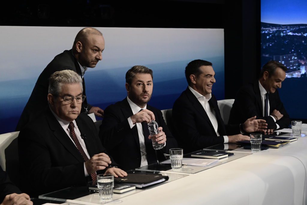Debate: Ξορκίζει τις αιτιάσεις Μητσοτάκη για απομονωτισμό ο Ανδρουλάκης