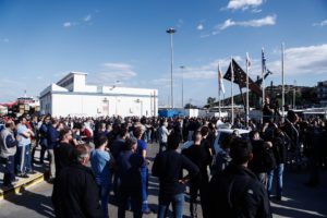 Οργή στο Πέραμα και 24ωρη απεργία για το εργατικό δυστύχημα &#8211; Τέσσερις συλλήψεις (Photos &#8211; Video)