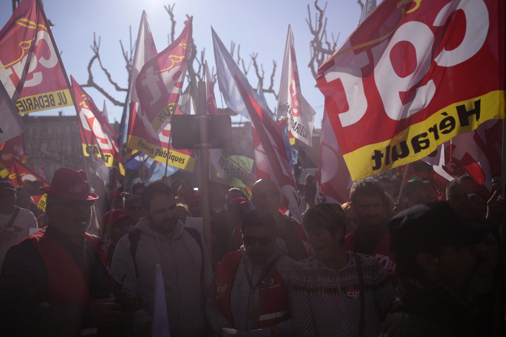 Γαλλία: Κινητοποιήσεις για την Πρωτομαγιά και κατά της συνταξιοδοτικής μεταρρύθμισης Μακρόν