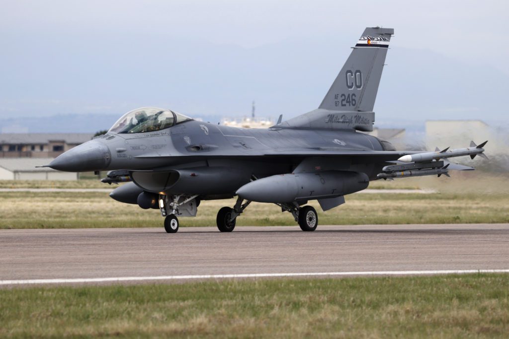 Η Ολλανδία και η Δανία θα παραδώσουν στην Ουκρανία μαχητικά F-16