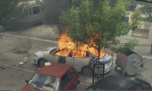 Εκτός ελέγχου το Κόσοβο &#8211; Άγρια επεισόδια και δεκάδες τραυματισμοί στην πόλη Ζβέτσαν (Videos)