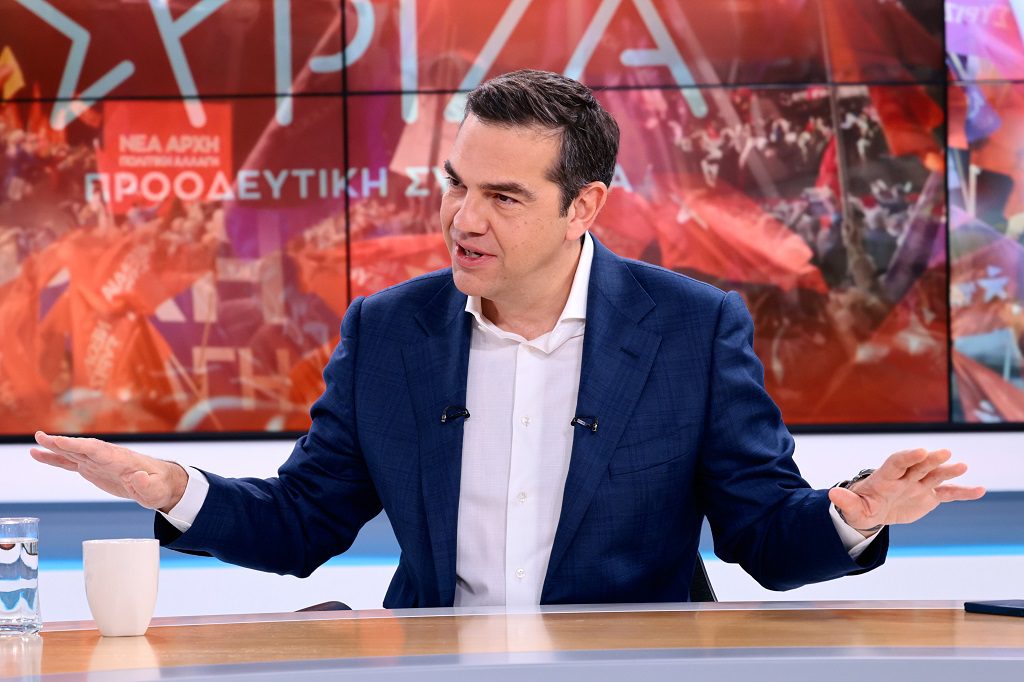 Το διπλό «μήνυμα» του Αλέξη Τσίπρα στον Νίκο Ανδρουλάκη