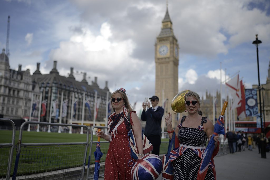 Βρετανία – Κάρολος Γ’: Τελετή στέψης με στοιχεία «πολυπολιτισμικού χαρακτήρα»