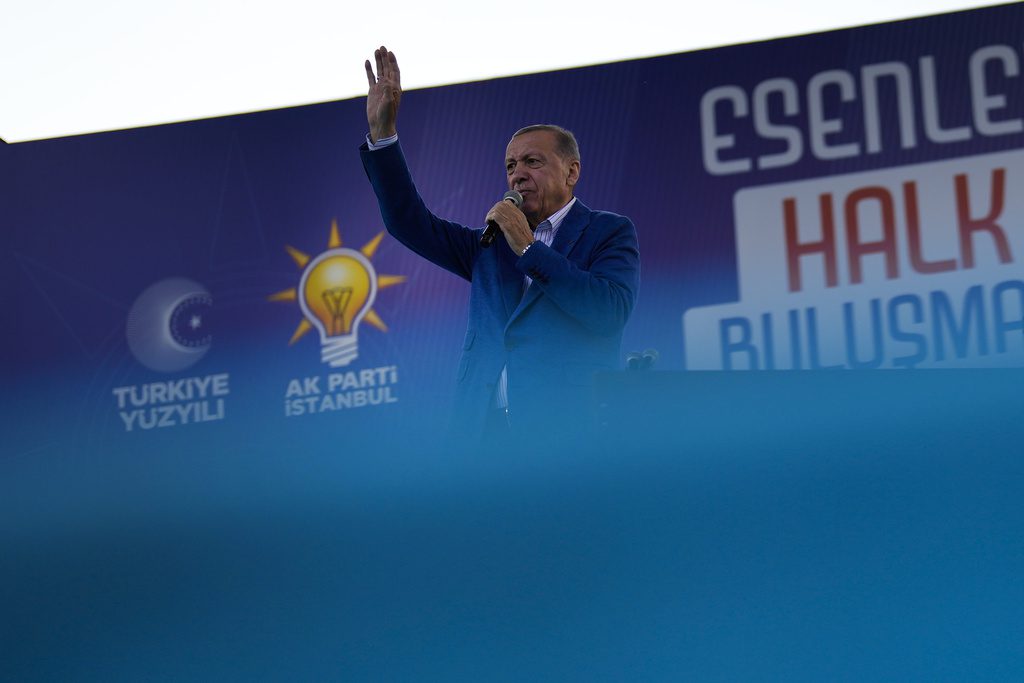 Εκλογές στην Τουρκία: Ερντογάν εναντίον Κιλιτσντάρογλου, απέναντι στα μεγάλα προβλήματα