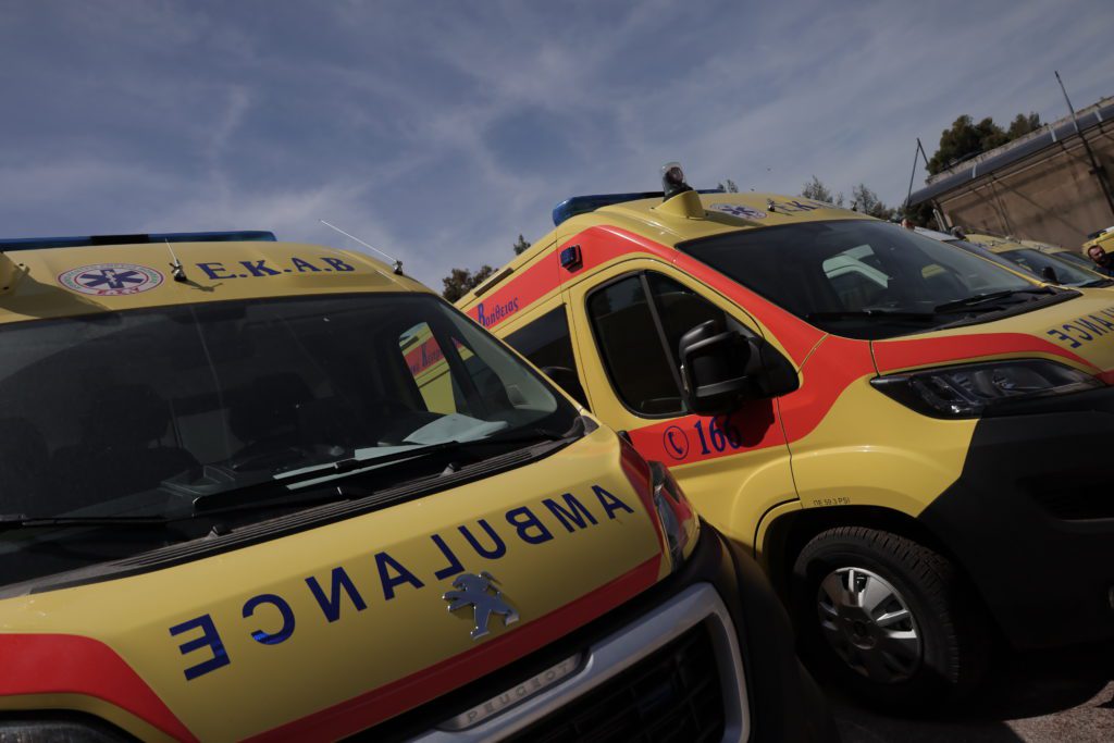 Νέα τραγικά περιστατικά σε Λέσβο και Εύβοια: «Έσβησαν» περιμένοντας ασθενοφόρο