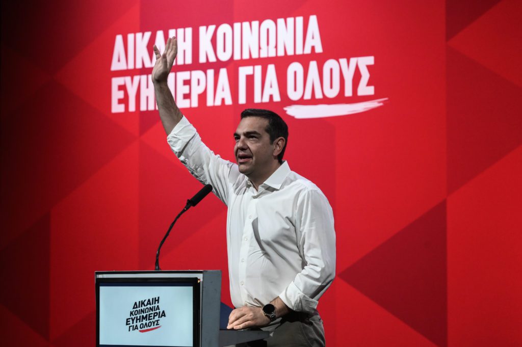 Τσίπρας στο Ηράκλειο: Οι συσχετισμοί είναι για να αλλάζουν – Την ιστορία δεν τη γράφουν οι κυρίαρχοι, αλλά οι λαοί (Video)