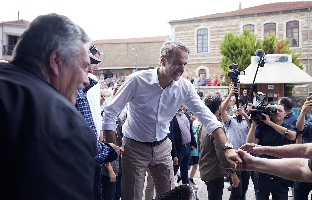 Χείρα βοηθείας από την ακροδεξιά ψάχνει ο Μητσοτάκης στη Χαλκιδική