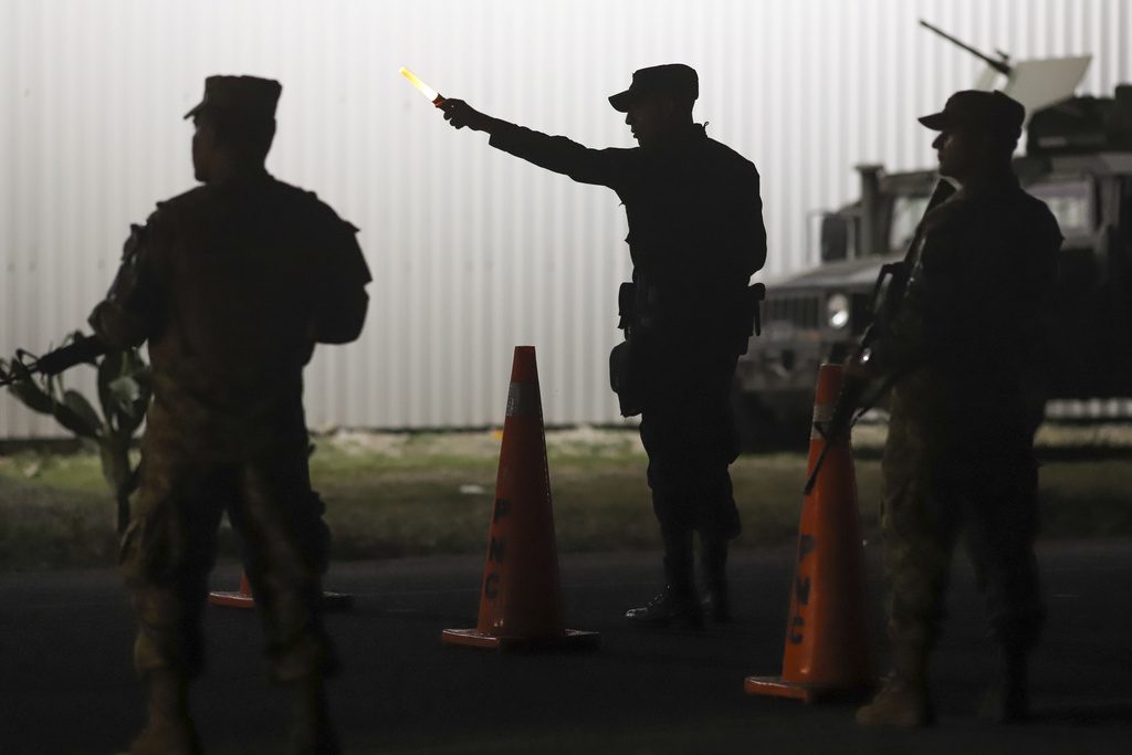 Ελ Σαλβαδόρ: «Πόλεμο κατά της διαφθοράς», κηρύσσει ο πρόεδρος Μπουκέλε – Εξαγγέλλει πως θα χτιστεί νέα φυλακή