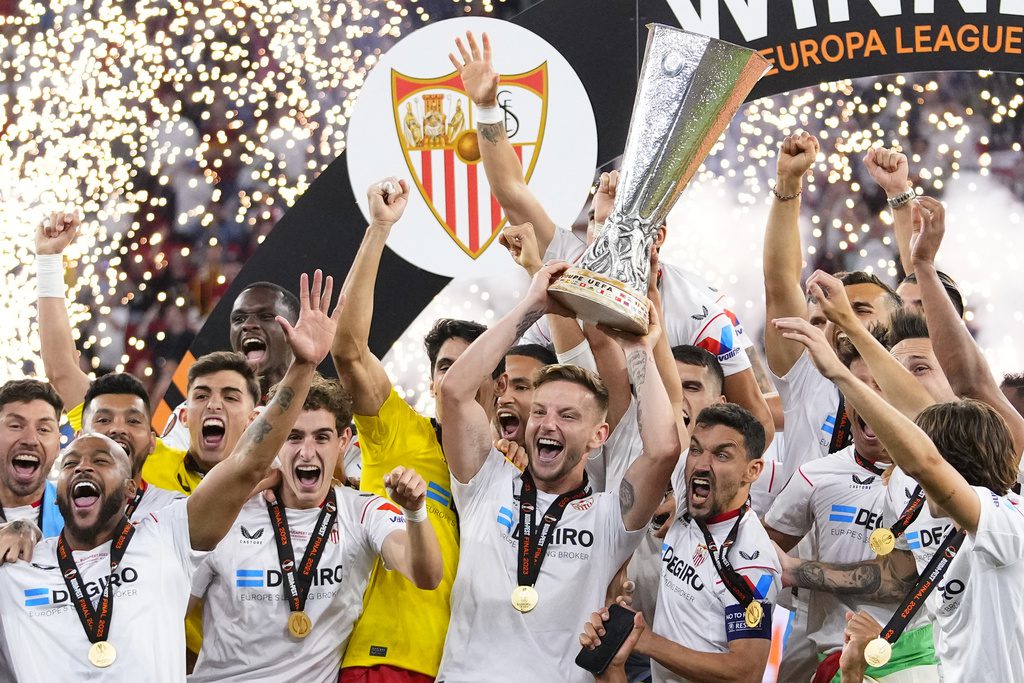 Europa League: H Σεβίλλη νίκησε στα πέναλτι τη Ρόμα και επέστρεψε στον θρόνο της