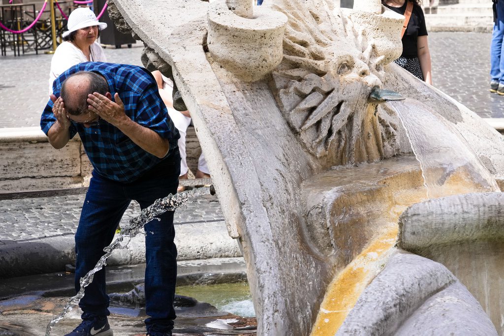 Γεγονός ο καύσωνας στην Ισπανία – Καμίνι Σεβίλλη και Κόρδοβα